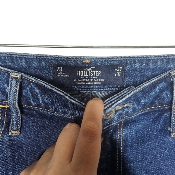 Hollister Ultra High Rise Wavy Pattern - Picture 4 of 4